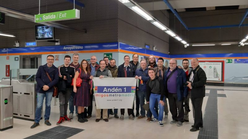Socios de Andén 1 en la apertura de la nueva estación de Arroyofresno , Madrid, marzo de 2019